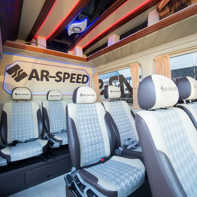 Wnętrze busa AR-SPEED, zdjęcie 16