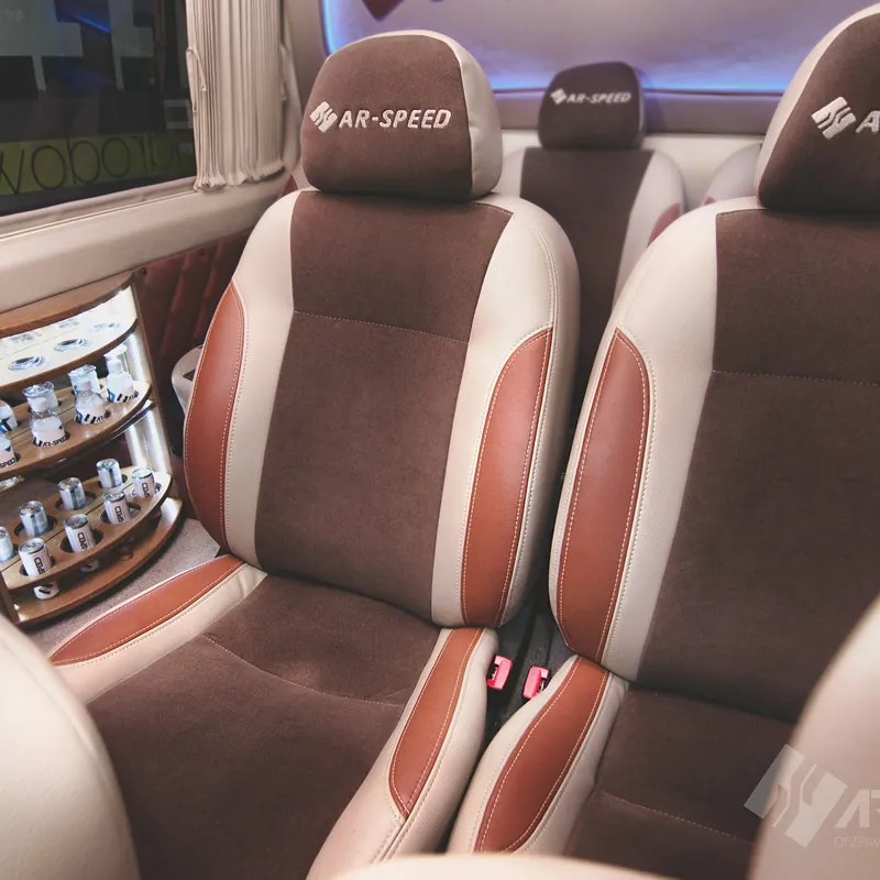 Wnętrze busa AR-SPEED, zdjęcie 35